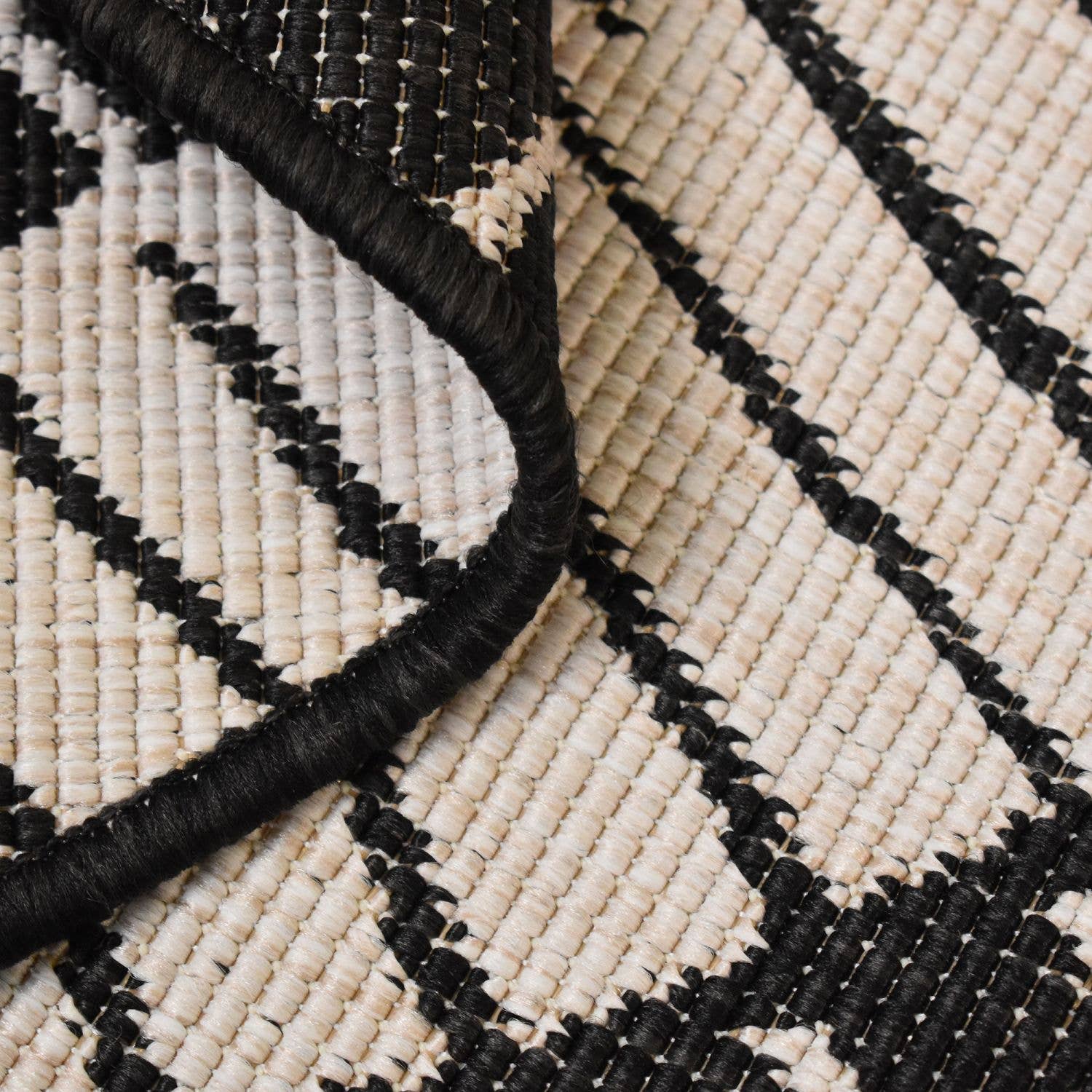 O&Ko - Wholesale Rug Pad - EXT COSMIC REVERSIBLE Polypropylene Outdoor Rug4