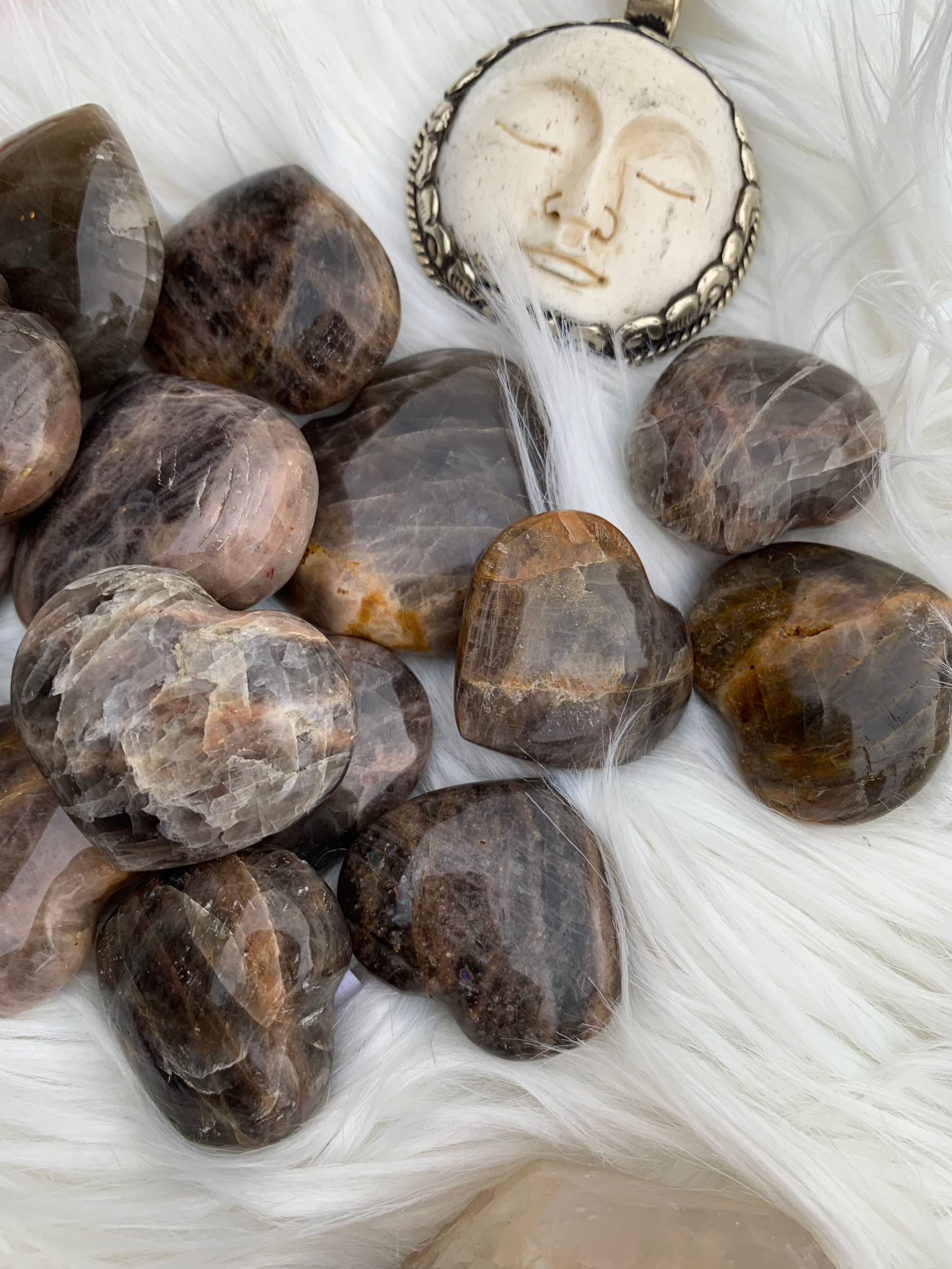 Wild Peonies Xo - Vendita all'ingrosso Pietra/cristallo spirituale - Pietra di Luna Nera - Cuore1