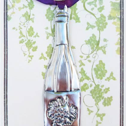 Alessaro Designs - Wholesale Ornament - Wine Bottle - Grapes Keepsake Ornament on Greeting Card