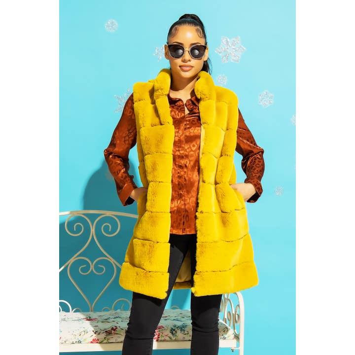 Sweet Generis - Vente Veste sans manches – femme - GILET BOUFFANT LONG EN FOURRURE À COL MONTANT32