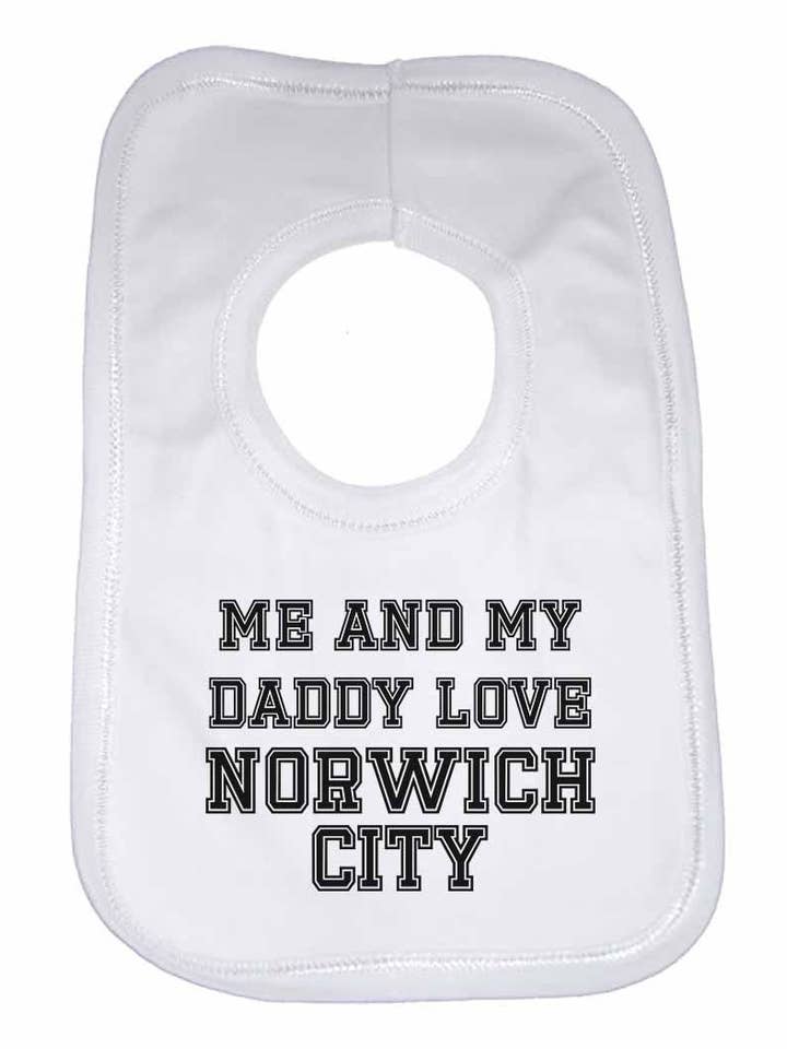 Bavettes unisexes Me and My Daddy Love Norwich City pour les fans de football pour la vente par Little Ratbag