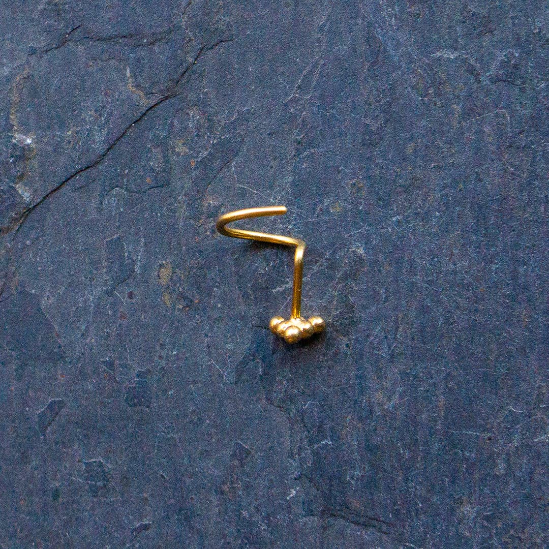 JAYA MOKSHA - Wholesale Nose Ring - Gold Plated Triangle Nose Stud / Gold Tantra Jewelry6