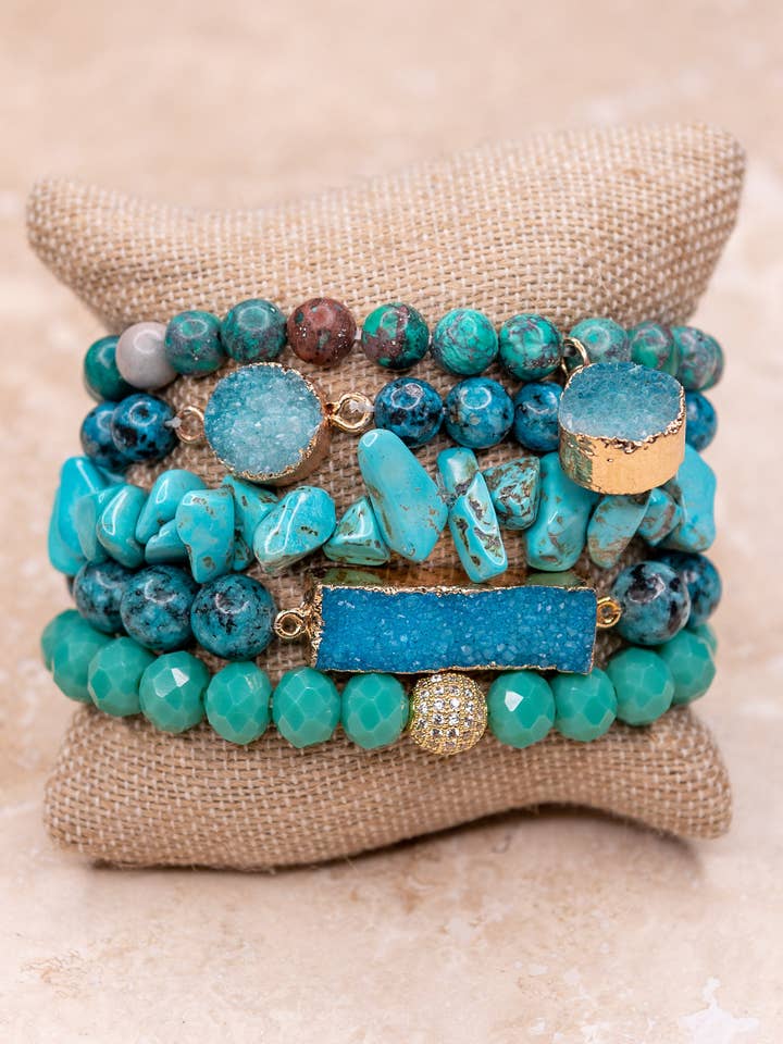 Ensemble de Bracelets Ghana Turquoise Africaine pour la vente par Dylan Designs