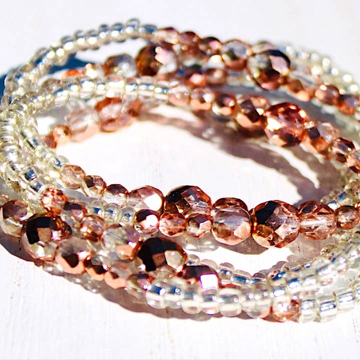 Brautjungfernarmband, roségoldfarbene Verpackung, stapelbar, Perle, Halskette für den Großhandel von ShellyCakes