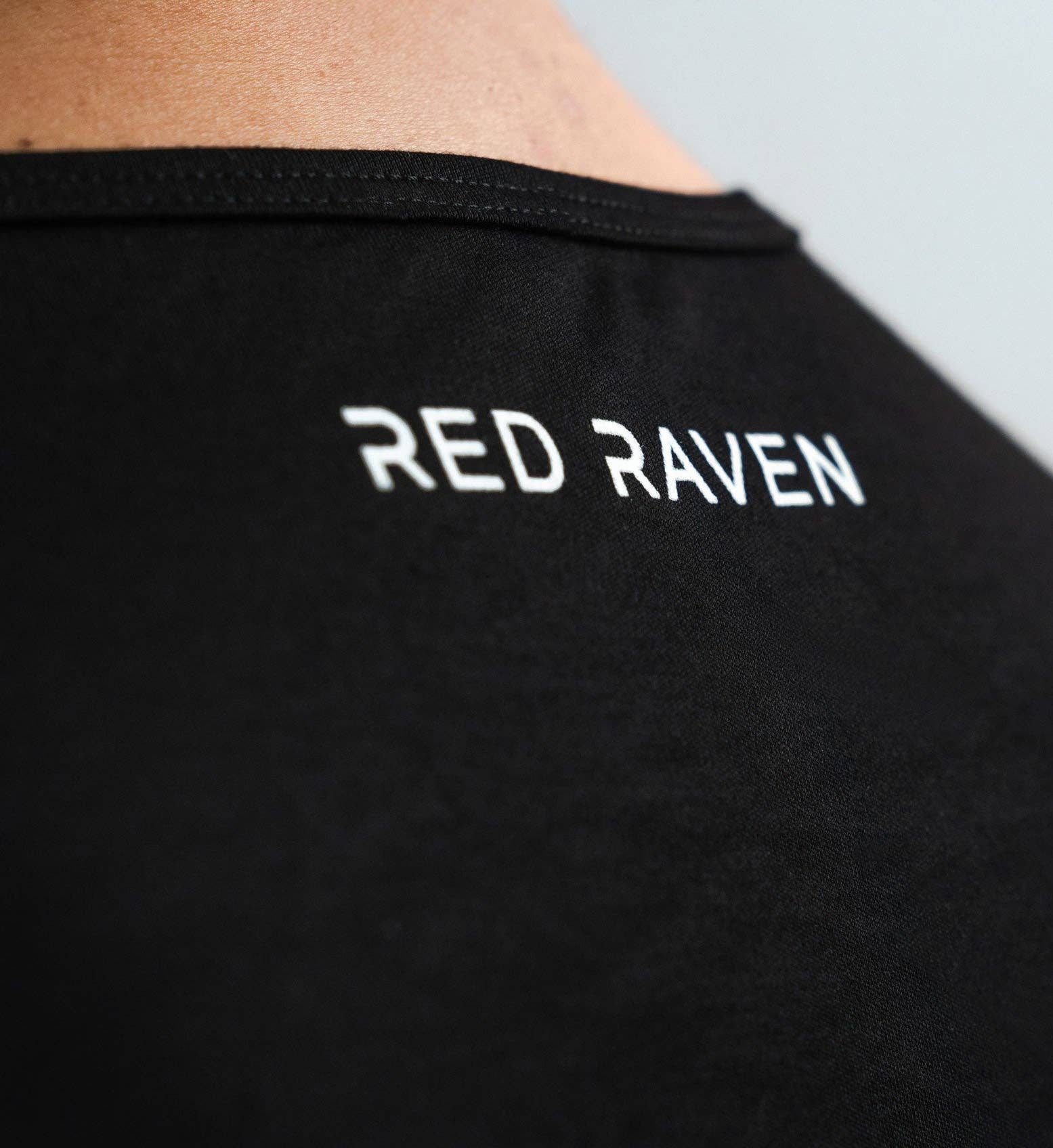 Red Raven Gymwear – wholesale Tank top – Men's – ESSENTIAL SLEEVELESS T-SHIRT RELAXED4