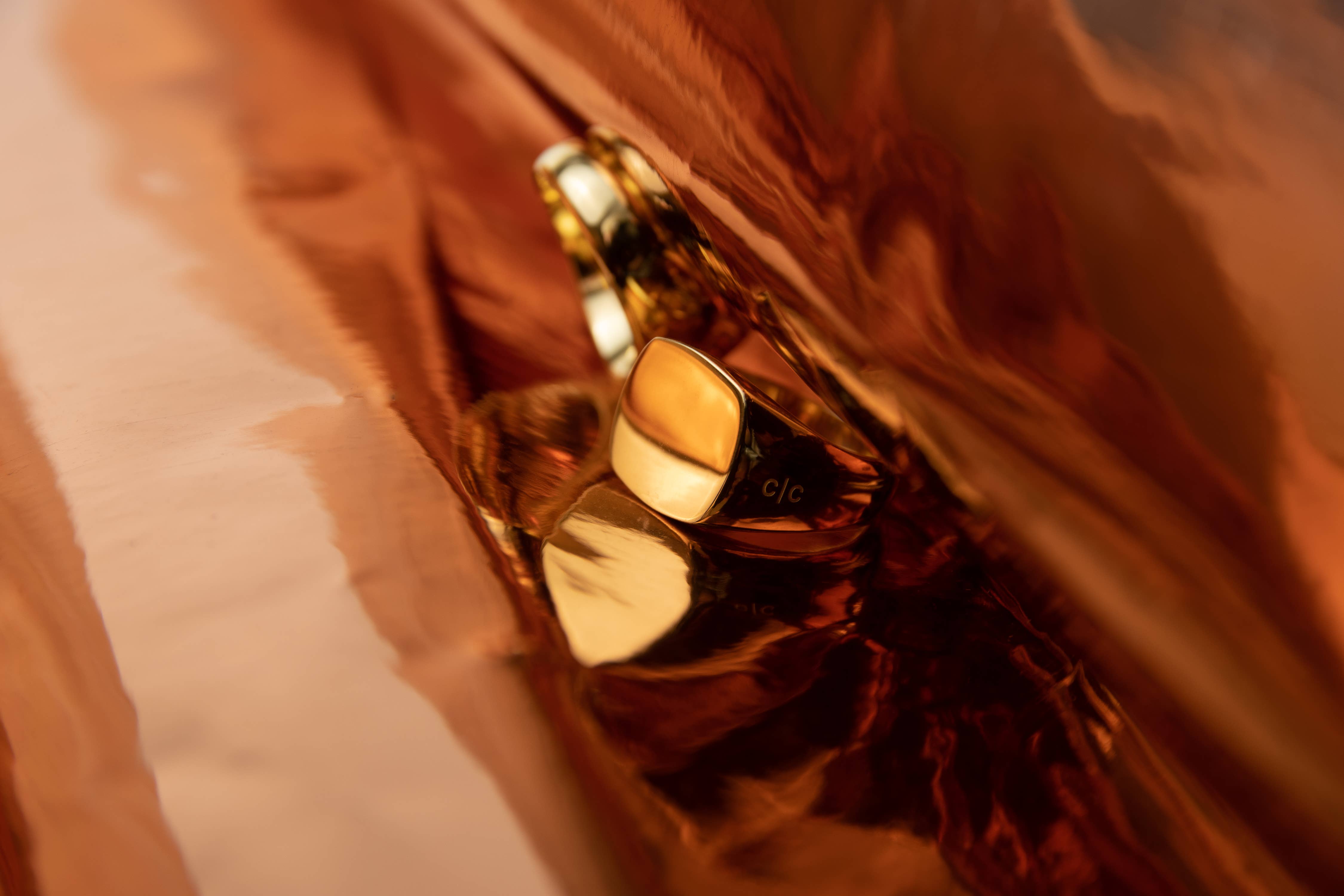 Crés-cere Rings – wholesale Signetring – Stockholm - Guldpläterad Signetring - Herr3