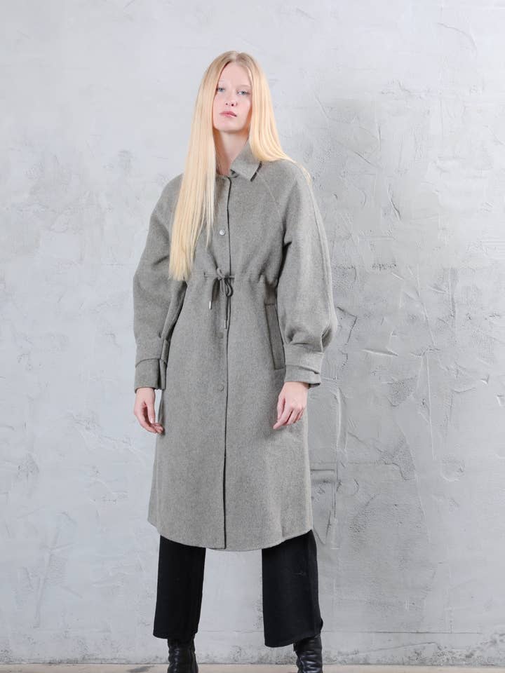 Kellia Mantel für den Großhandel von Six Crisp Days