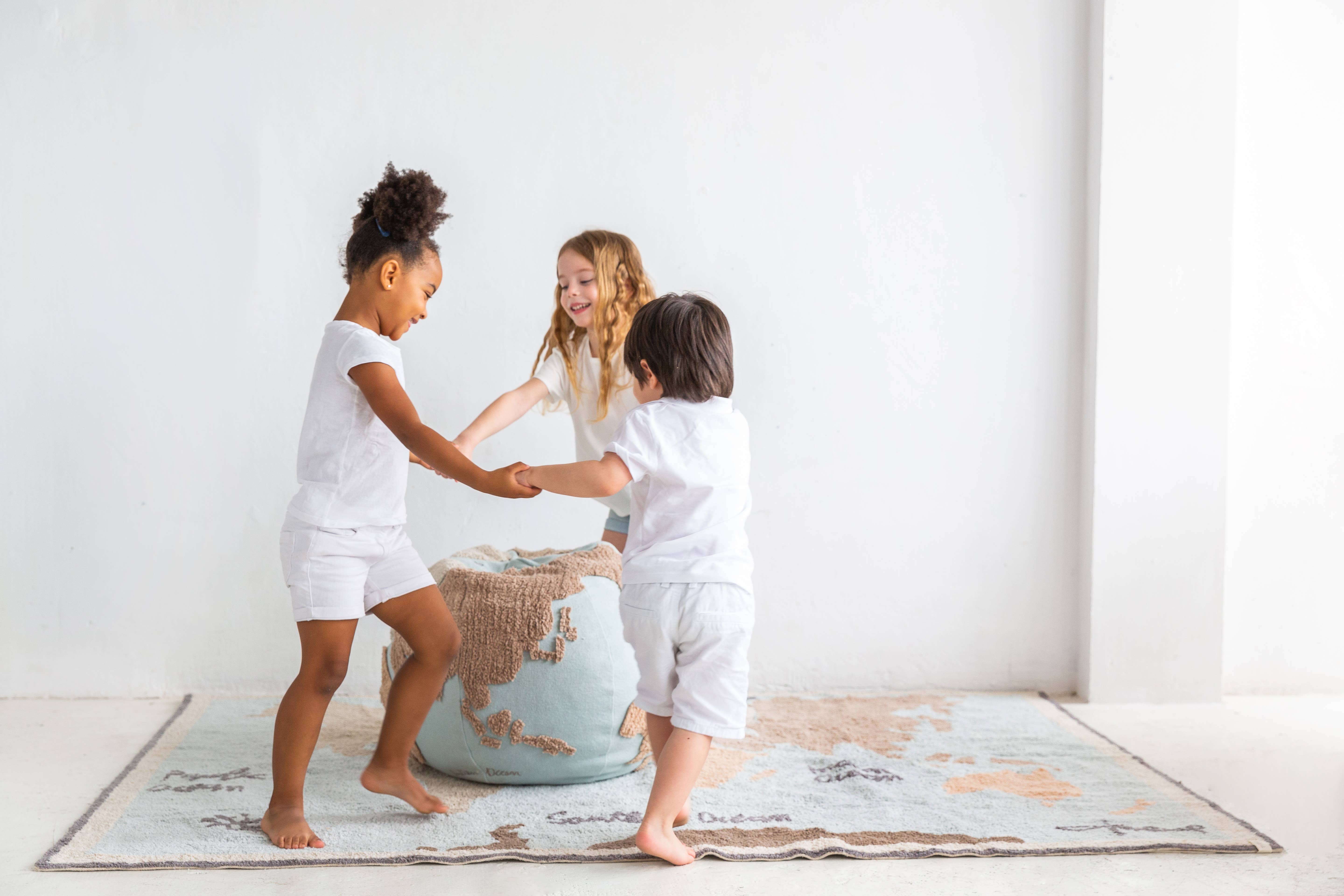 Lorena Canals - Wholesale Pouf - Kids - Pouffe World Map7