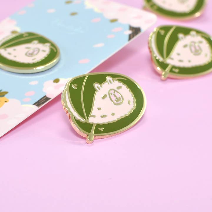 Alfinete de esmalte Sakura Mochi Moch por atacado de Noristudio