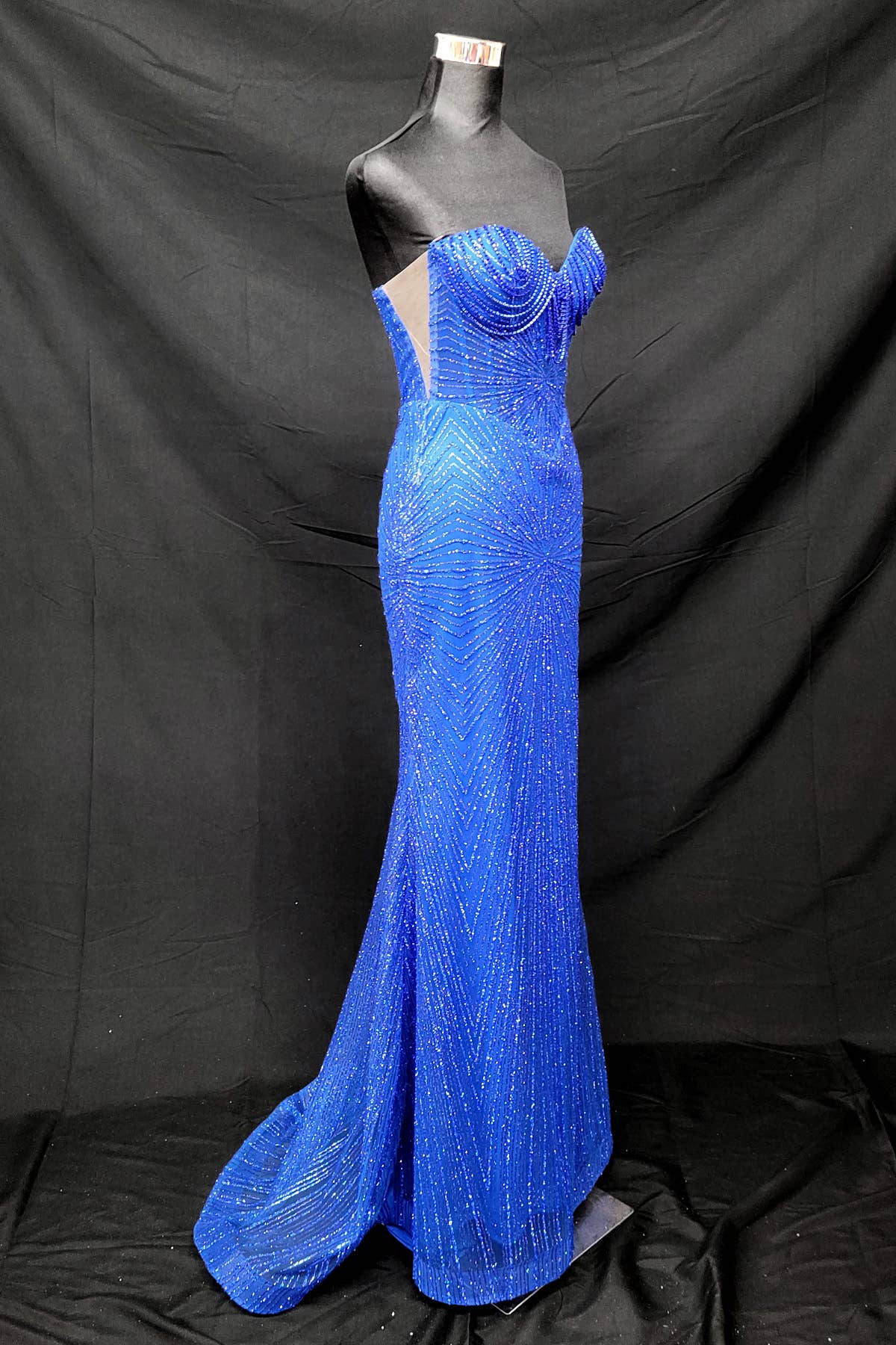 Chicas - Wholesale Gown - Women's - Long sparkling mermaid dress with hanging jewels CF00154