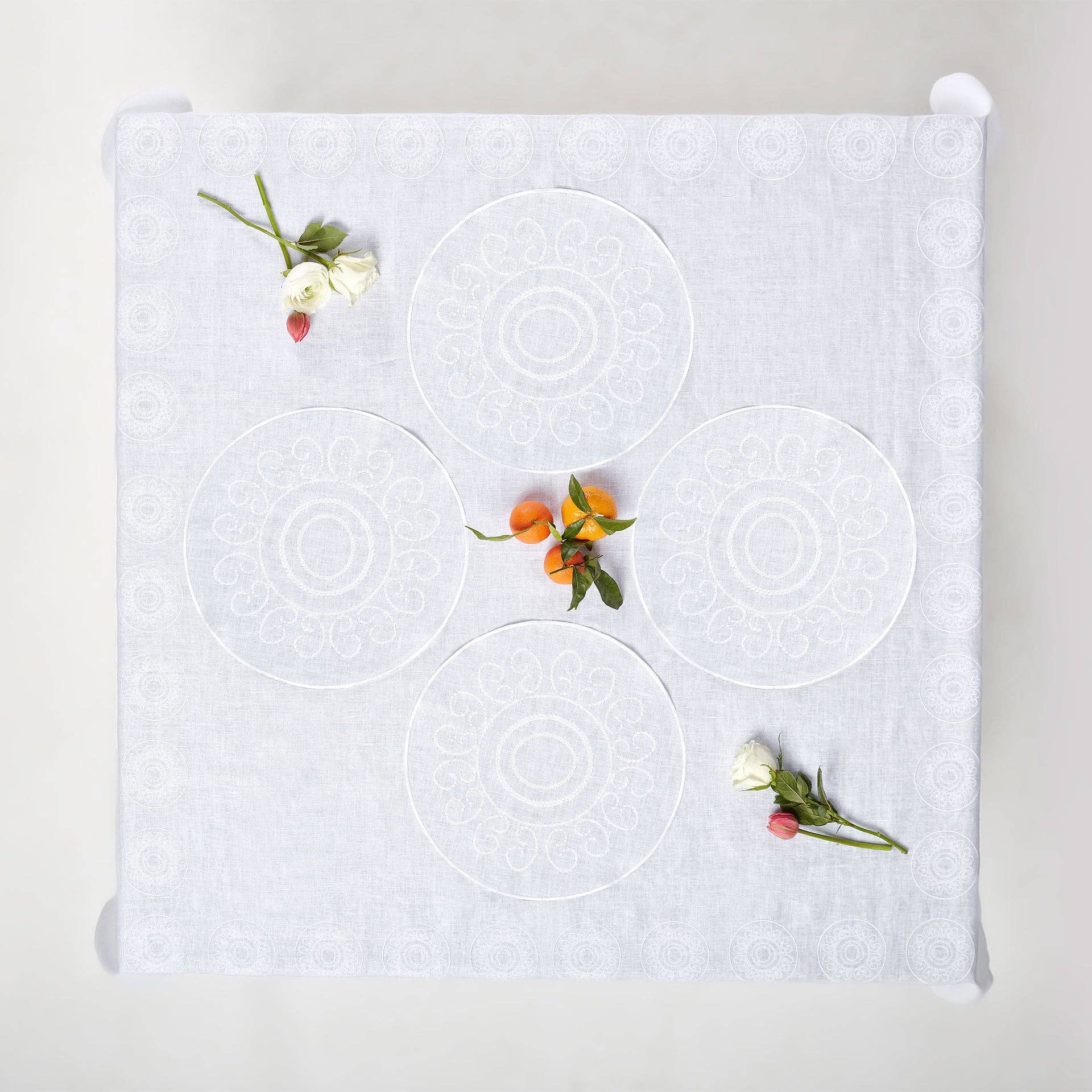 Cibelle - Wholesale Placemat - LUMINARIA CHARGER PLATE3