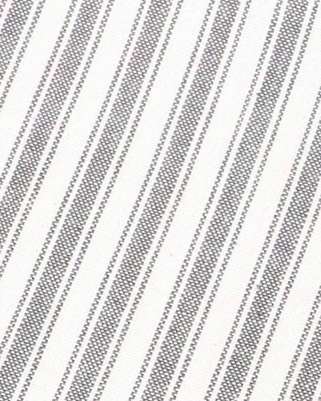 Dibor – wholesale Dinner & cloth napkin – Set of 4 Grey Stripe Fabric Napkins2