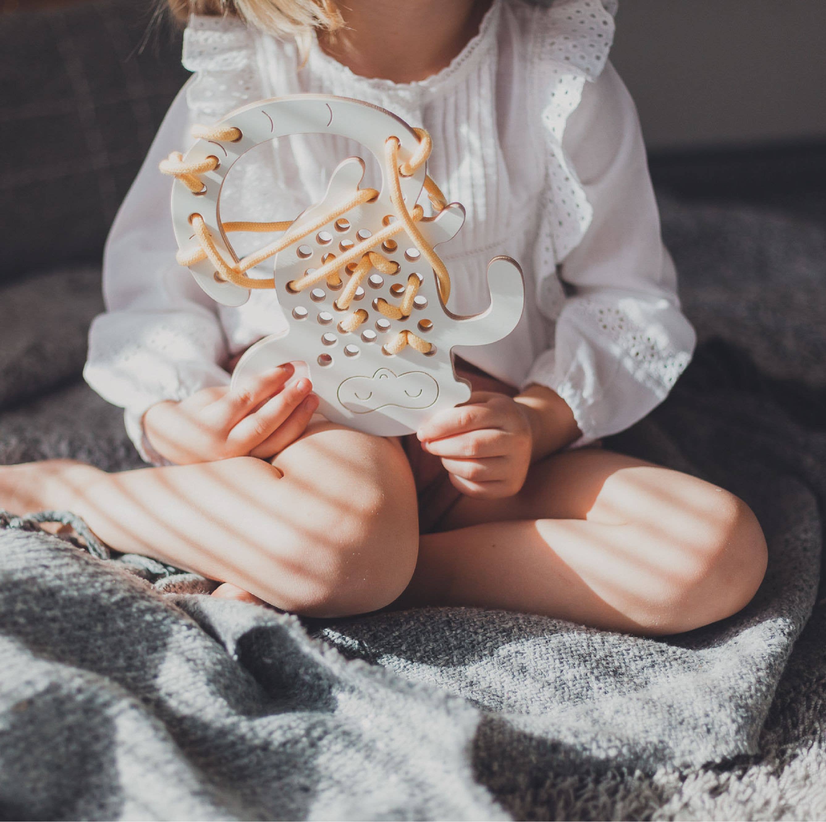 milin – Brinquedo de madeira - Crianças por atacado – Amelia o Macaco - brinquedo de enfiar de madeira Montessori5