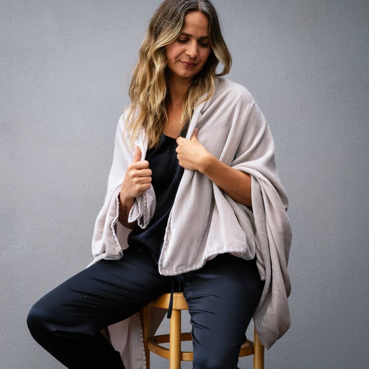 Her Shed Home Linens - Wholesale Wrap – Women's - Silk Velvet Cocoon Wraps10