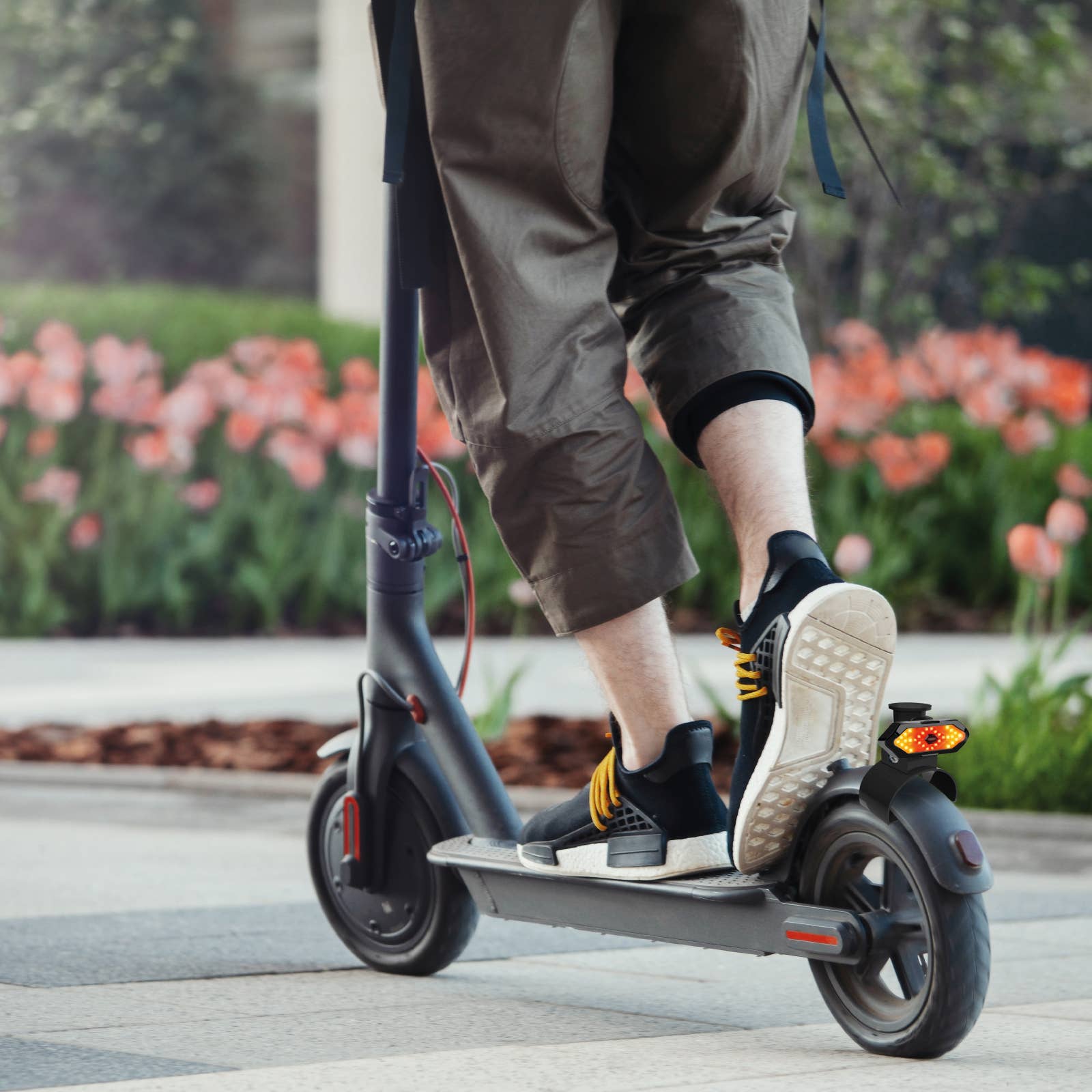 SBS – Engroshandel Tilbehør til cykling – Trådløst lyskit med telefonholder til styr2