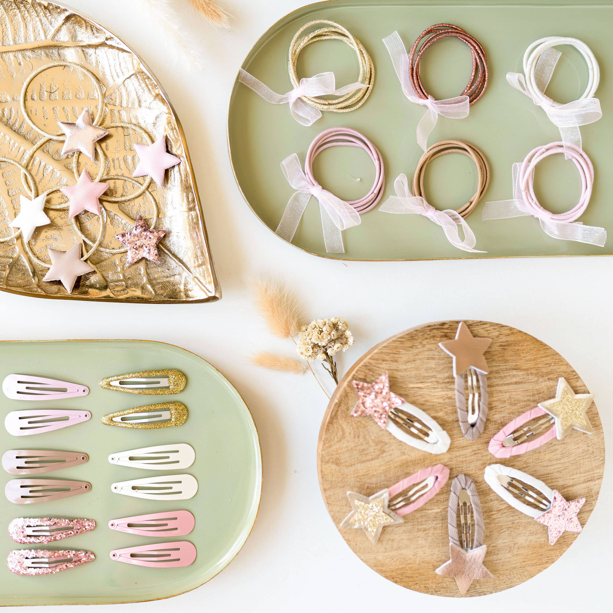 Papierdrachen - Wholesale Hair Accessories Set - Women's - 48 Hair Clips + Hair Ties - Pastel Stars - Set 62