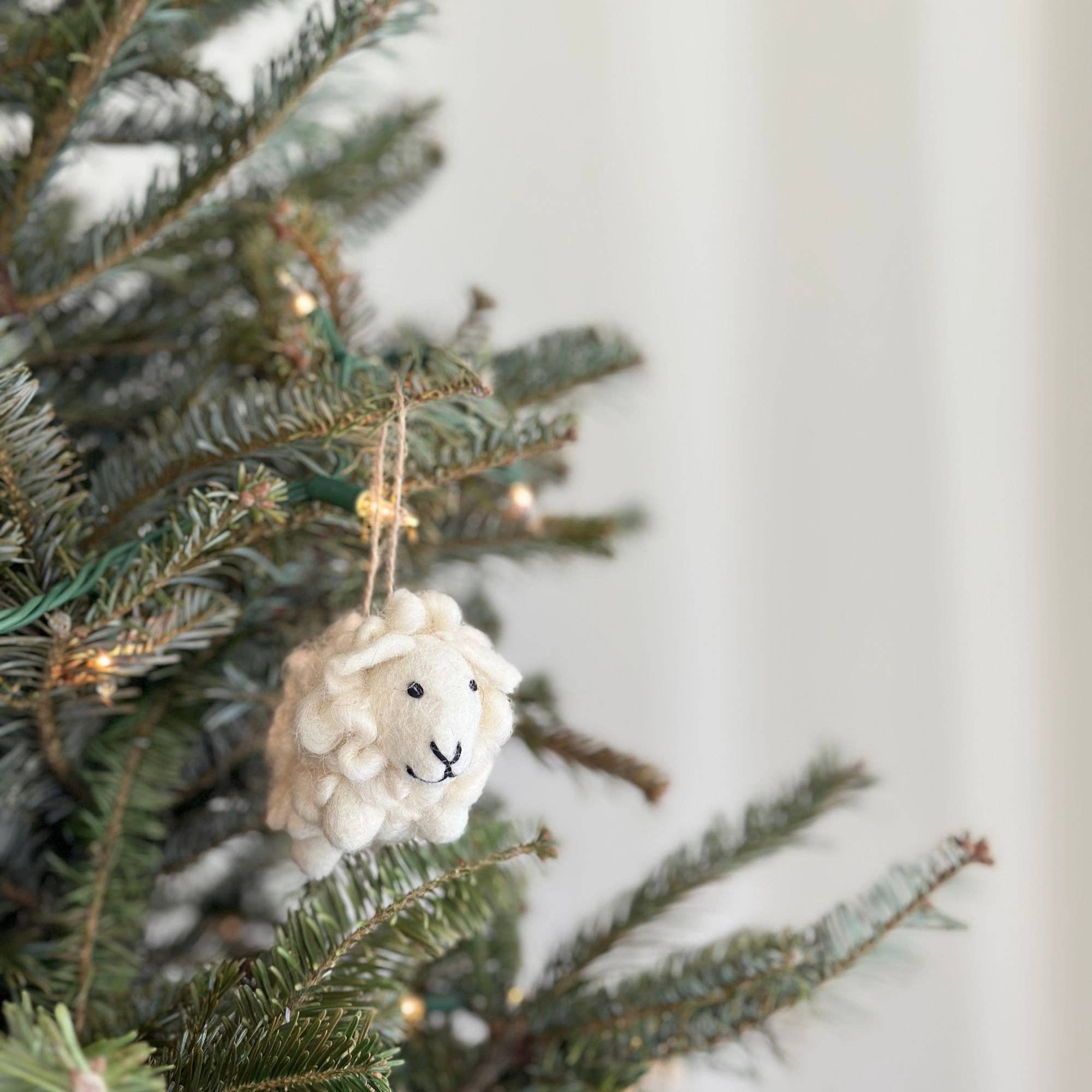 Ganapati - Wholesale Ornament Set - Felt Farm Animal Ornament - Set of 712