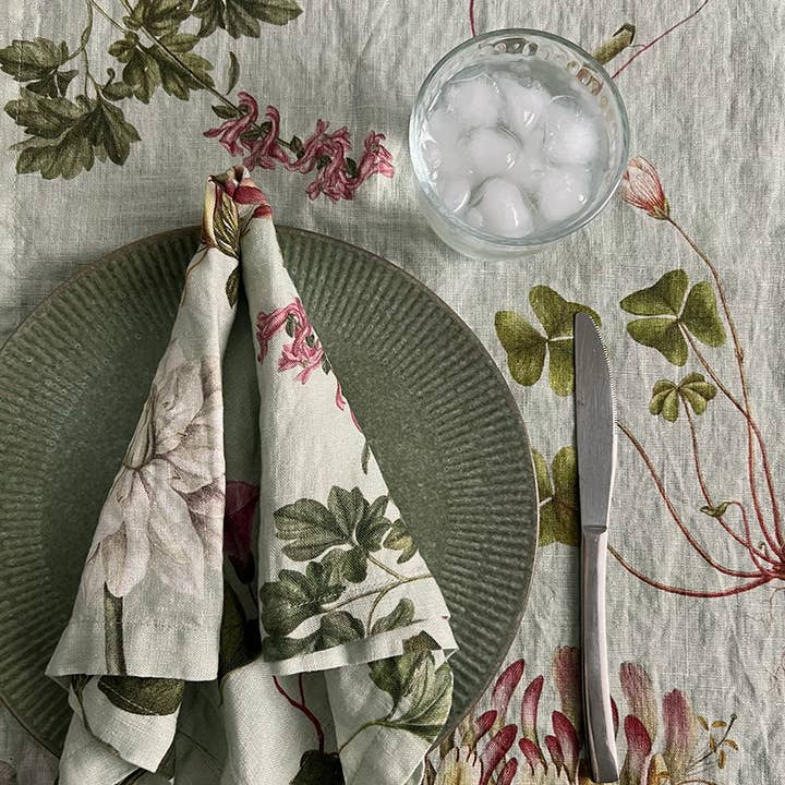 Die Flora Danica Atlas-Tischdecke 145x220 cm. für den Großhandel von Koustrupco