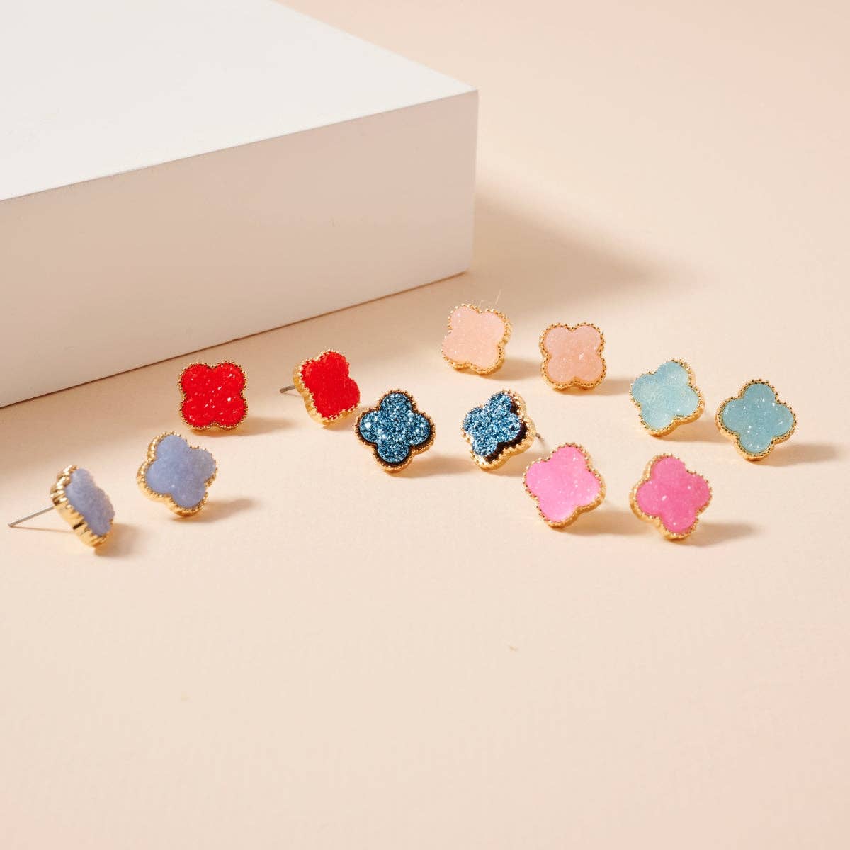Frem - Wholesale Stud/Post Earrings - Mini Druzy Flower Stud Earrings1
