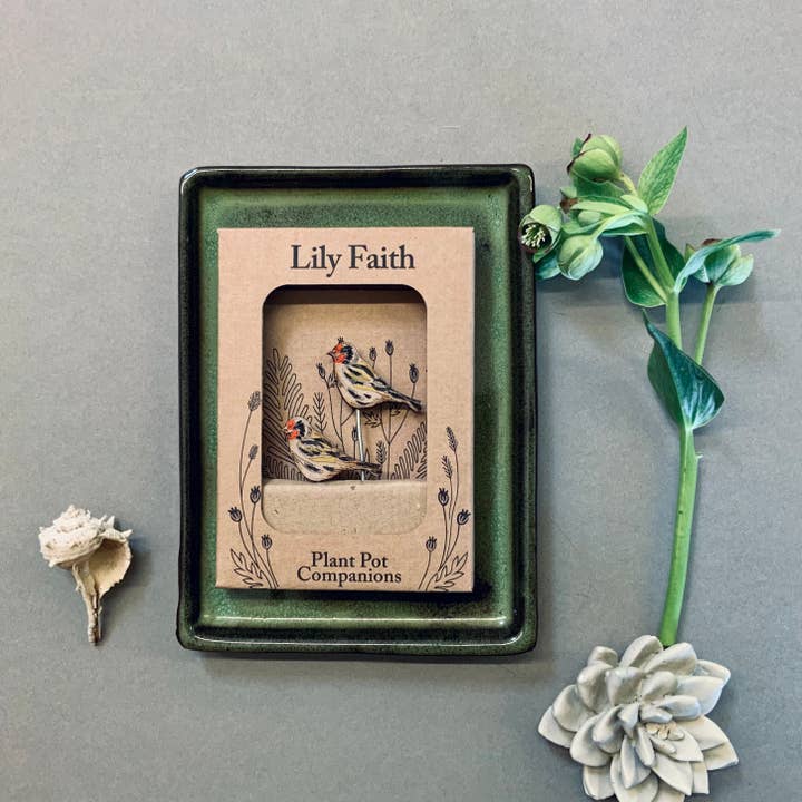 Lily Faith - Wholesale Garden/Lawn Stake - Goldfinch Plant Pot Companions