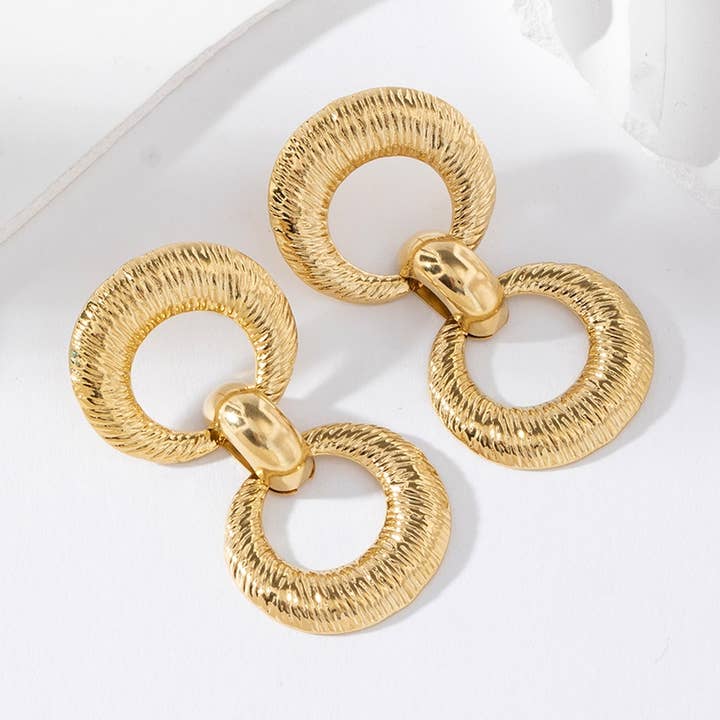 Dangling circle earrings - Gabriela for wholesale by Lovelika