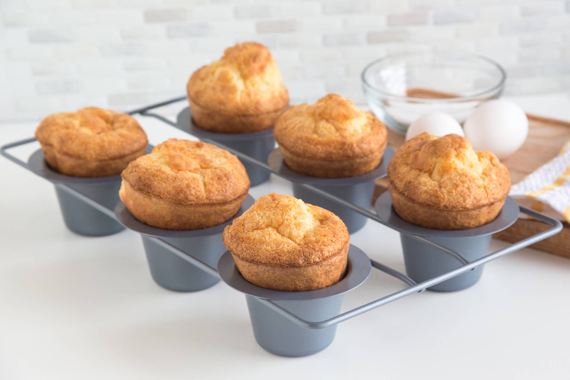Fox Run Brands - Wholesale Baking Dish - Fox Run Preferred Non-Stick 6-Cup Popover and Muffin Pan2