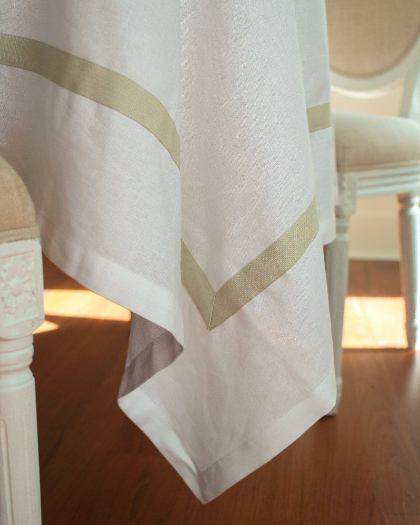 Bianco e naturale Tovaglia in lino e cotone bianco in vendita all'ingrosso su Faire4