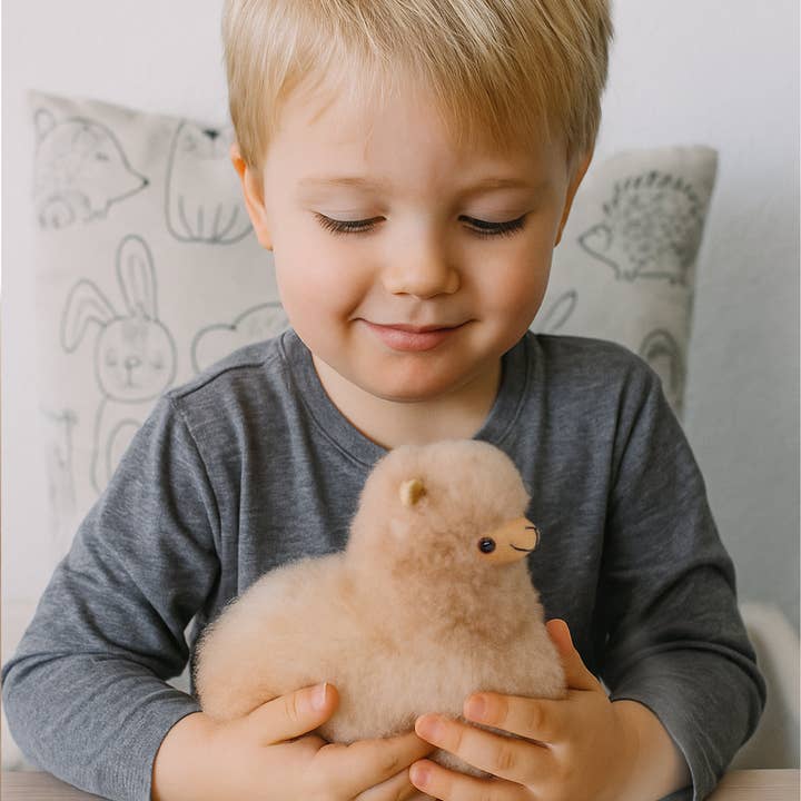 Marie Dittmer (Glueck & Fund) - Wholesale Stuffed/Plush Toy - Kids & Baby - Handgemachtes Flauschiges Alpaka3