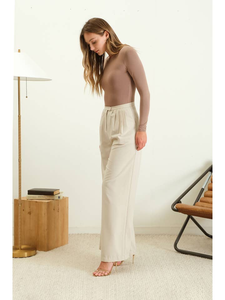 The Workshop Studio - Wholesale Bodysuit - Women's - SOLID ROUND NECK LONG SLEEVE BODYSUIT