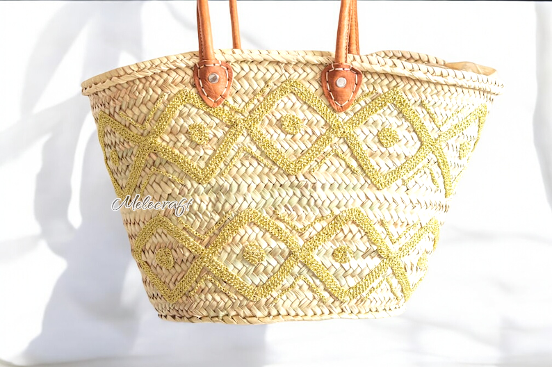 Melecraft – wholesale Basket – Embroidered Straw Tote with Leather Handles3