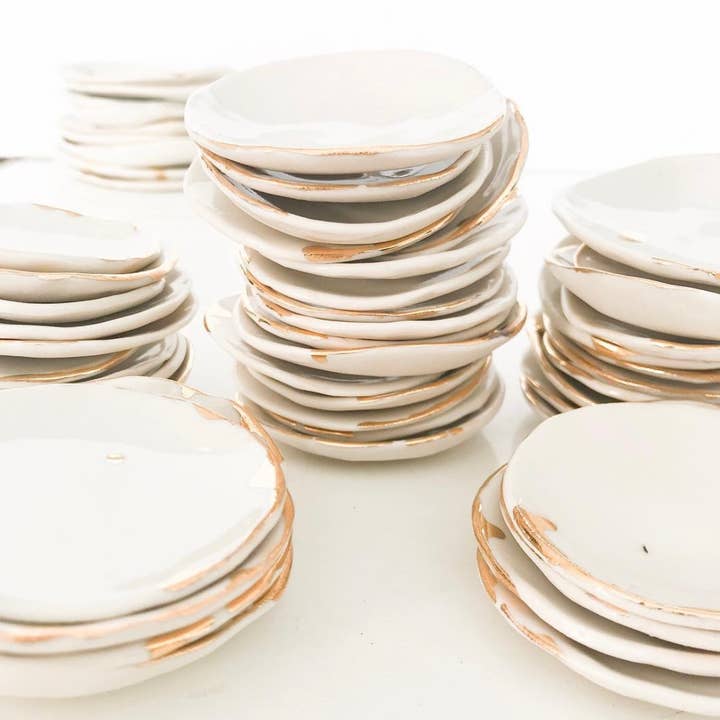 Michelle Barrett Ceramics - Wholesale Jewelry Dish - White Ring Dish1