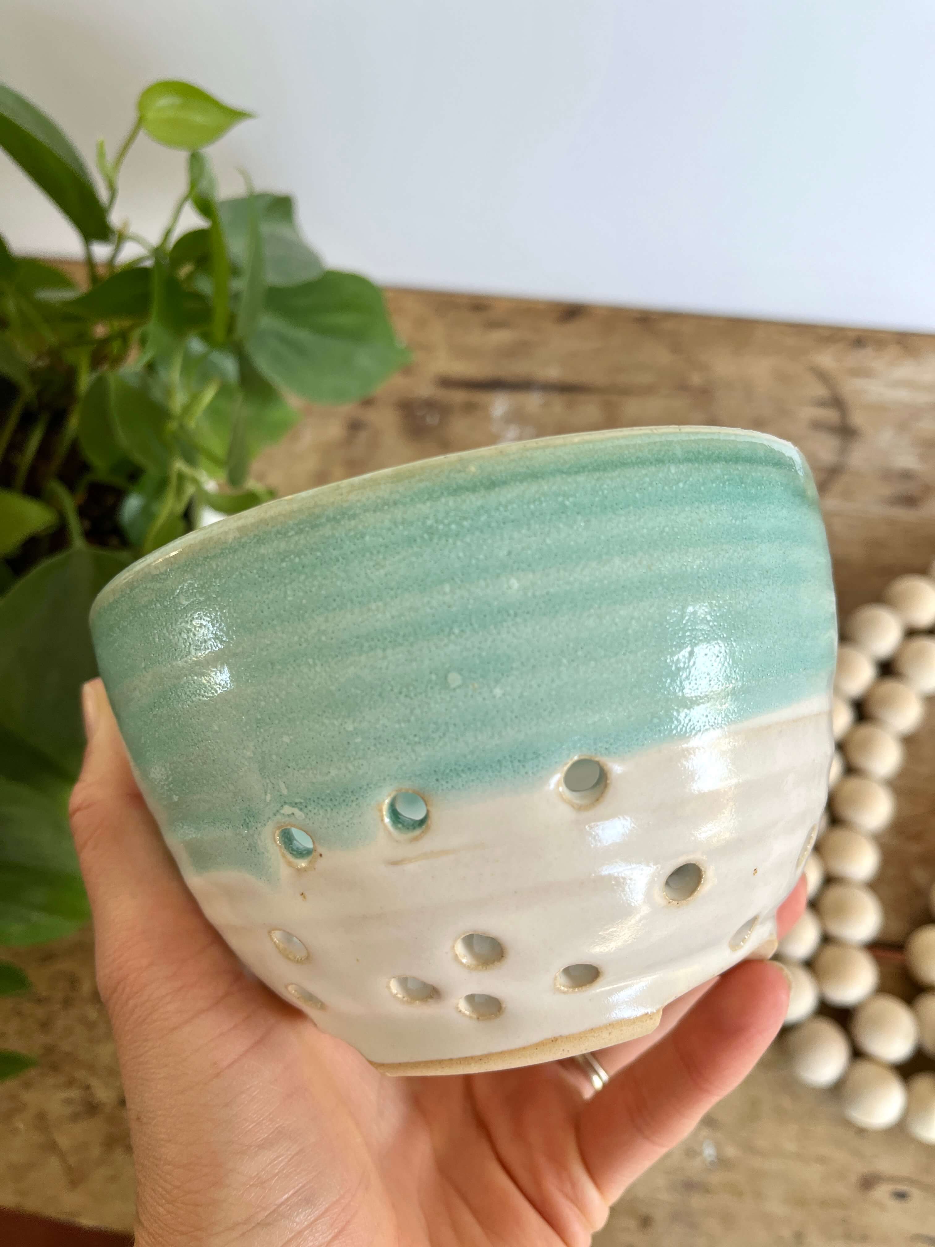 Coastal Clay Co. - Wholesale Colander - Classic Summer Berry Bowl With Saucer - Ceramic Colander19