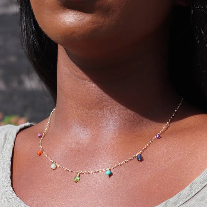 Collier à franges avec plusieurs pierres précieuses pour la vente par Goldeluxe Jewelry