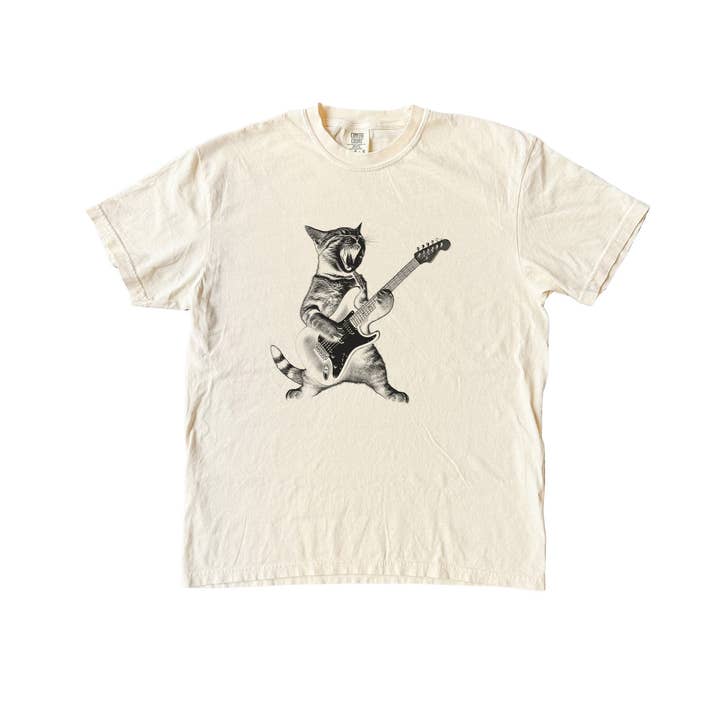 Blue Giraffe Inc – wholesale Screen printed t-shirt – unisex – Cat Playing Guitar T-Shirt6