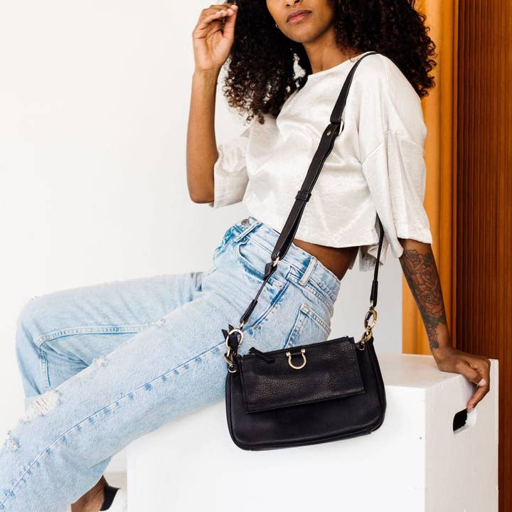 Sapahn - Wholesale Crossbody Bag - Women's - AE Crossbody Wristlet Wallet119