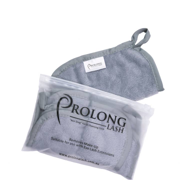 MAKE-UP REMOVER Face Cloth - Single and other Purchase Wholesale sanitising wipes. Free Returns & Net 60 Terms on Faire trending on Faire.