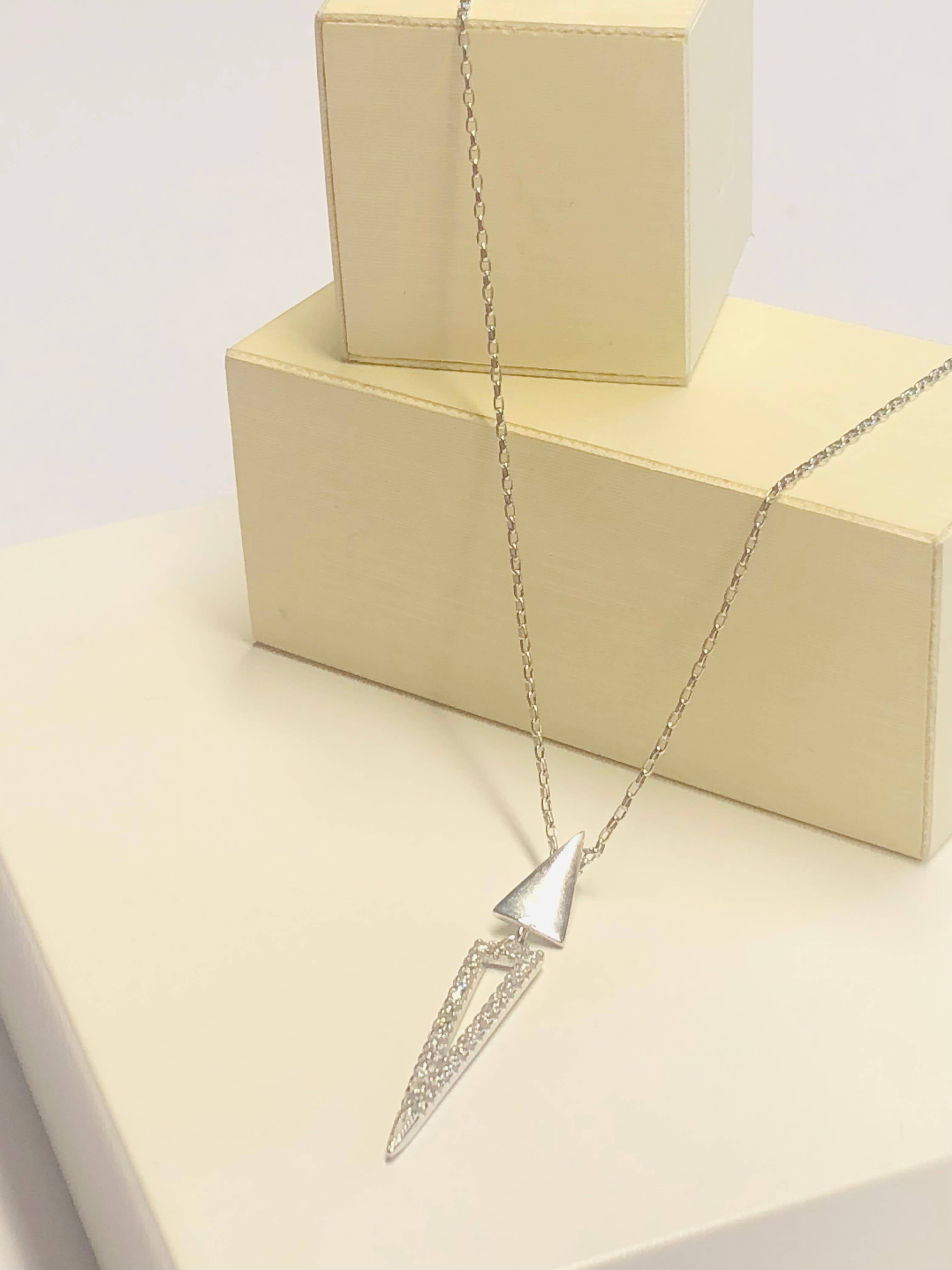 DEMARCA - Wholesale Pendant/Charm Necklace - Silver Treasure Necklaces RH silver 9252