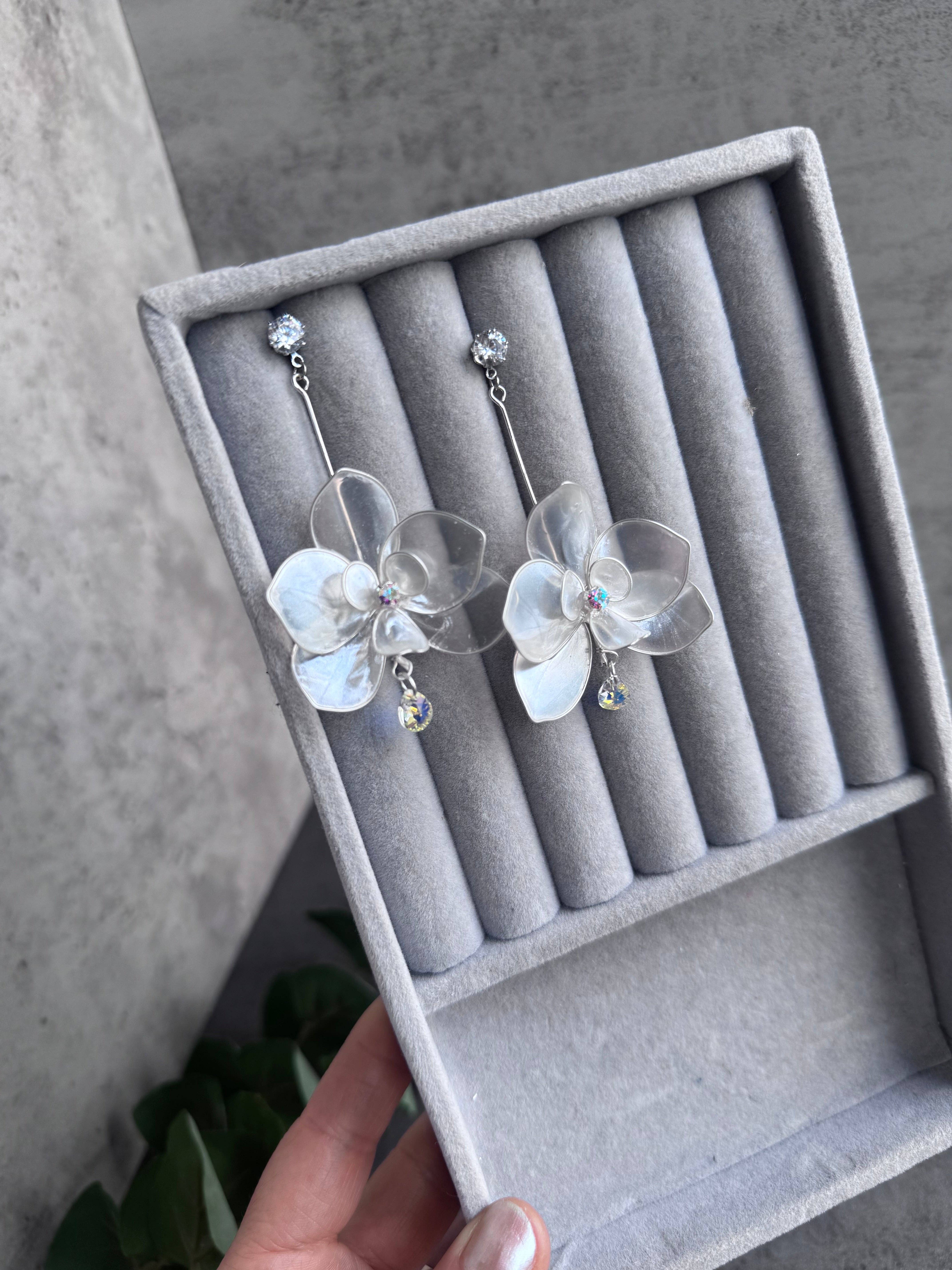 Preciuspearls - Wholesale Dangle Earrings - Pearl Orchid Drop Earrings1