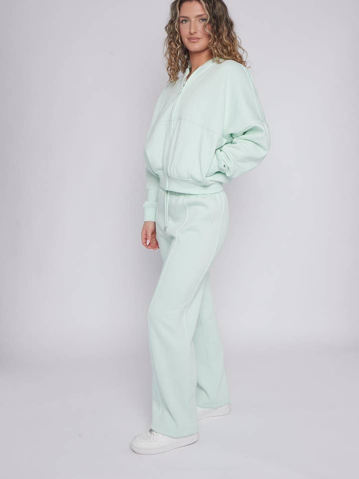 AX Labels - Wholesale Top & Pant Set (NOT Loungewear) - Women's - Oversized Bomber Style Fleece Zipper Co-ord47