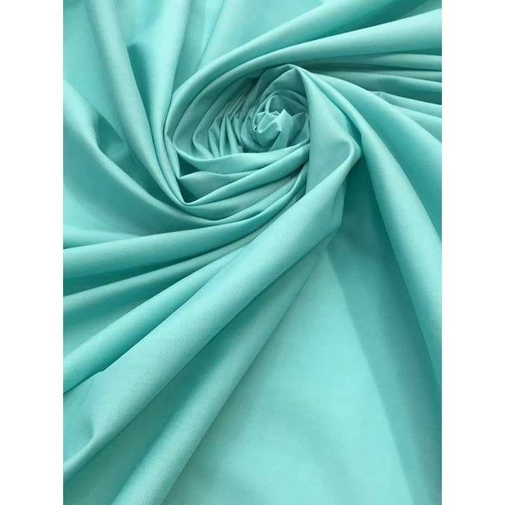 Broadcloth en polycoton – largeur de 60″ pour la vente par Radyan Fabrics