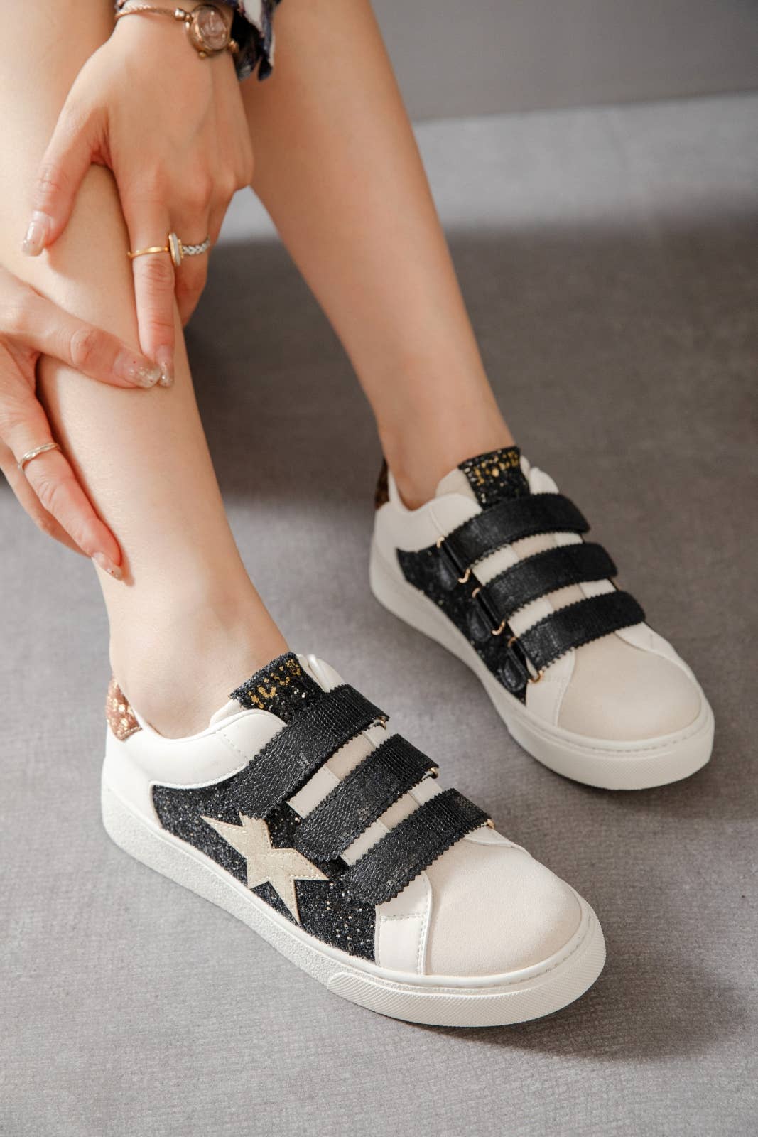 ERYNN - Wholesale Lifestyle Sneakers - Women's - BASKET A SCRATCH - LOLA2