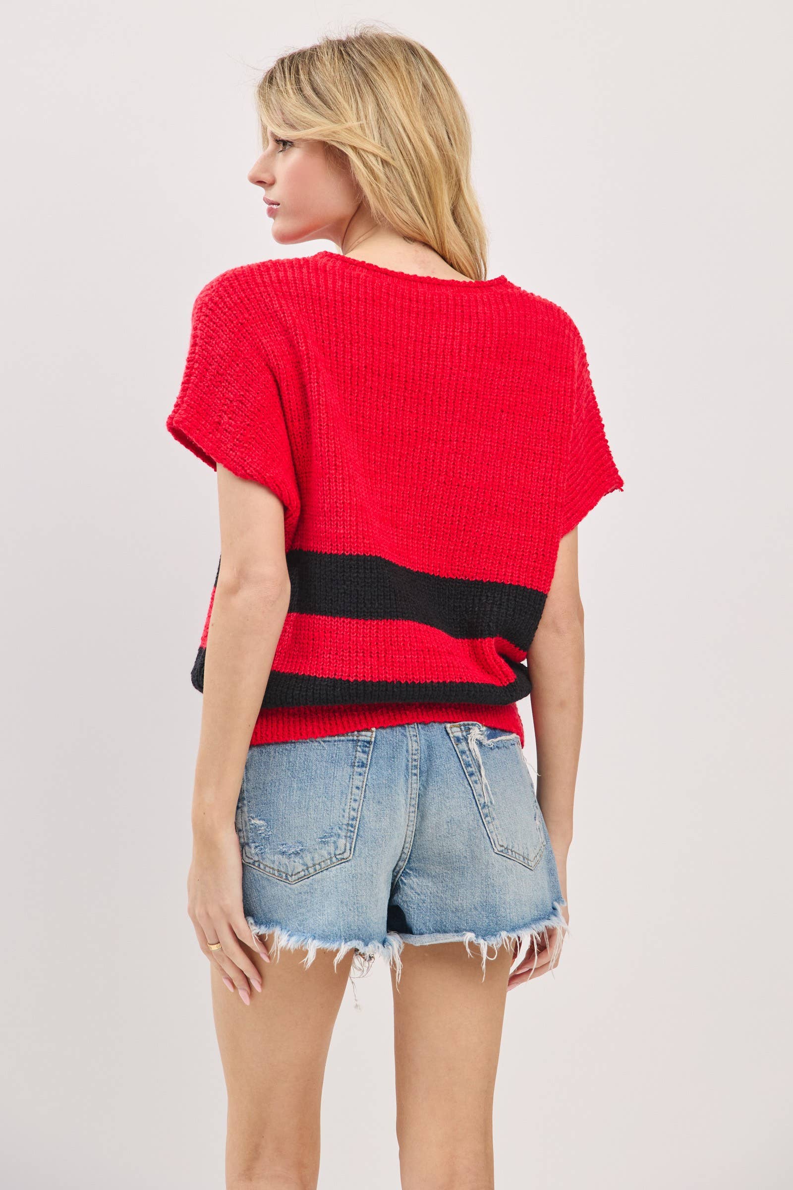 Sewn and Seen - Wholesale Knit Sweater - Women's - Stripe Knit Sleeveless Sweater5