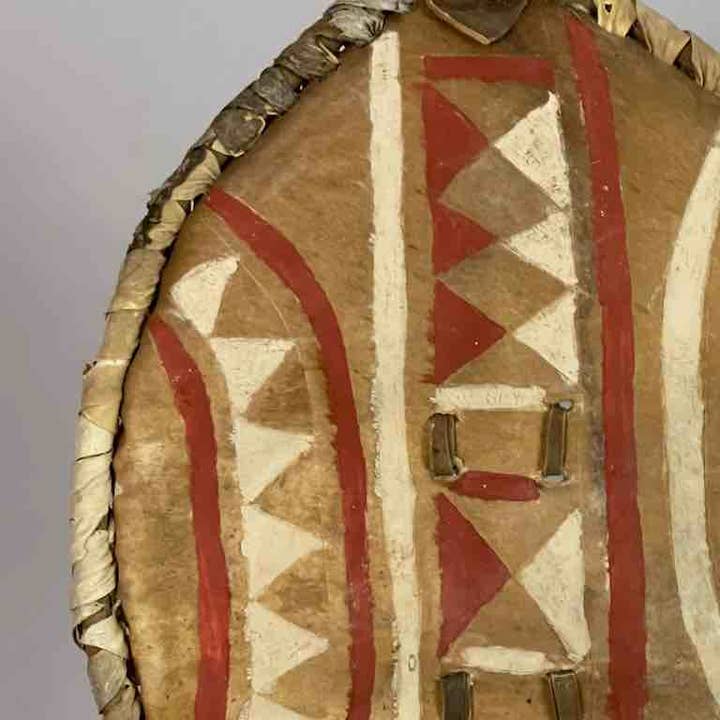 The Niger Bend - Vendita all'ingrosso Decorazioni da tavolo - Scudo Masai in difficoltà, in piedi - Kenya2