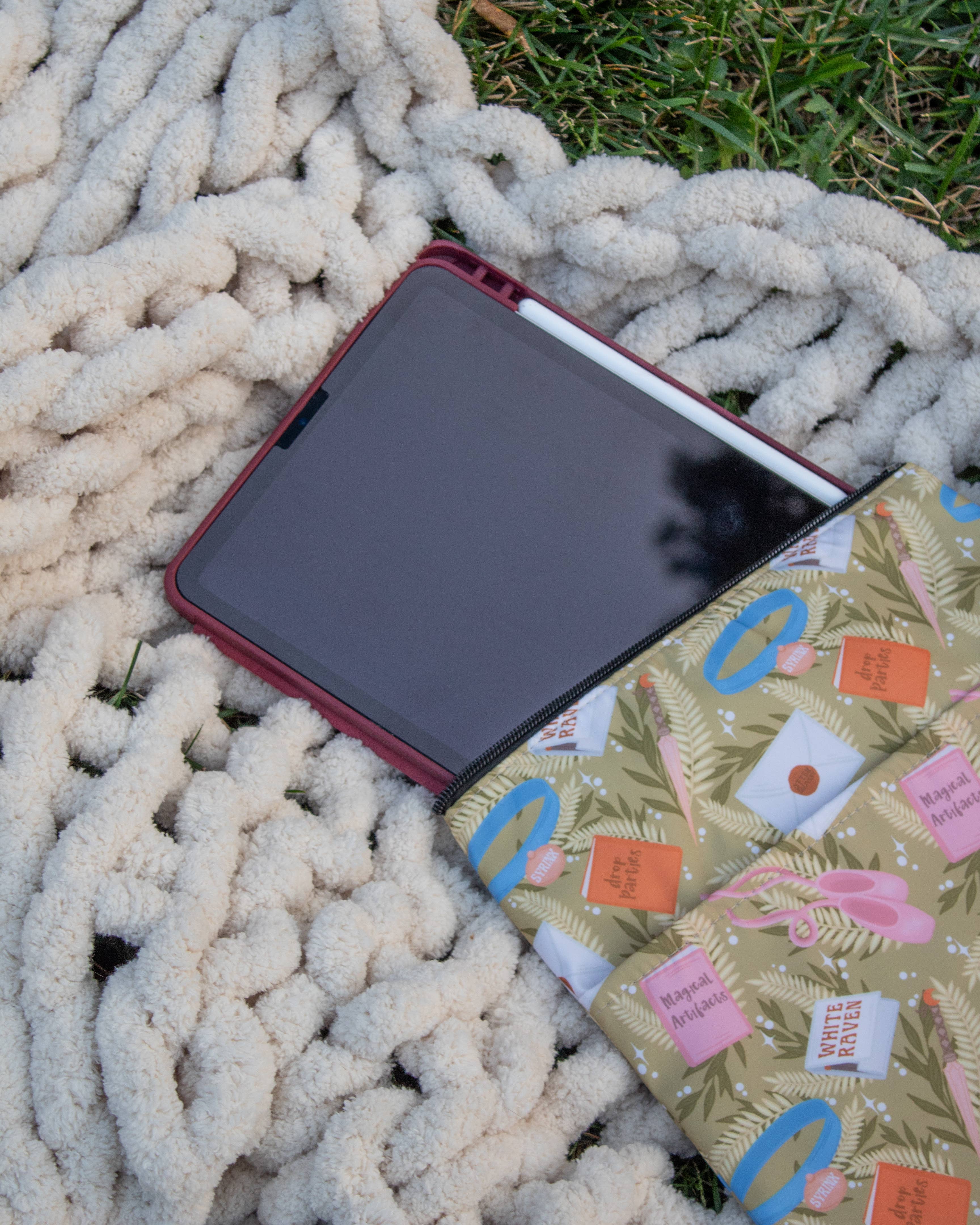 Meaggie Moos - Wholesale Book Cover - Book / Tablet Sleeve | Crescent City6