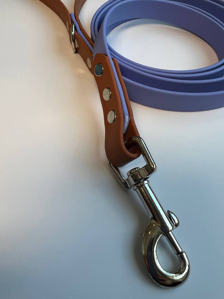 Two-tone Biothane Leash Periwinkle and Tan for wholesale by Let’s Go Leash Co.