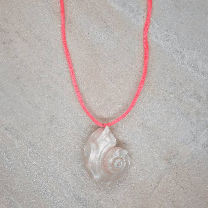 PACIFICO HALSKÆDE for engroshandel hos CIAO.STUDIOS