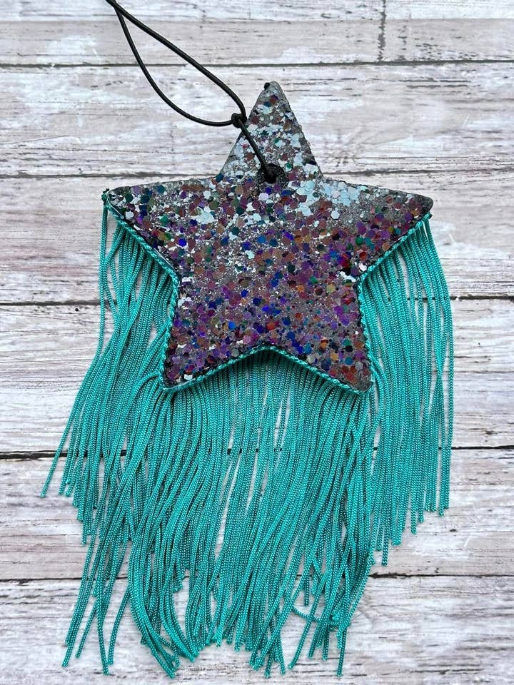 Schwarzer Stern mit Jadefransen für den Großhandel von Heavenly Divine Creations