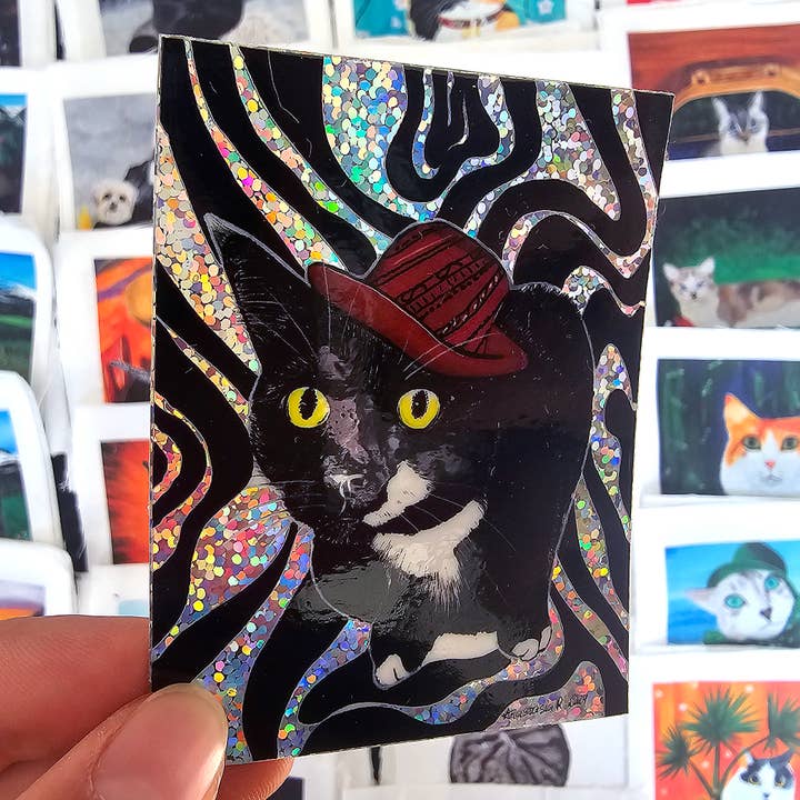 Adesivo in Vinile Glitterato Gatto Tuxedo con Cappello per la vendita all'ingrosso da parte di MeerCatArt
