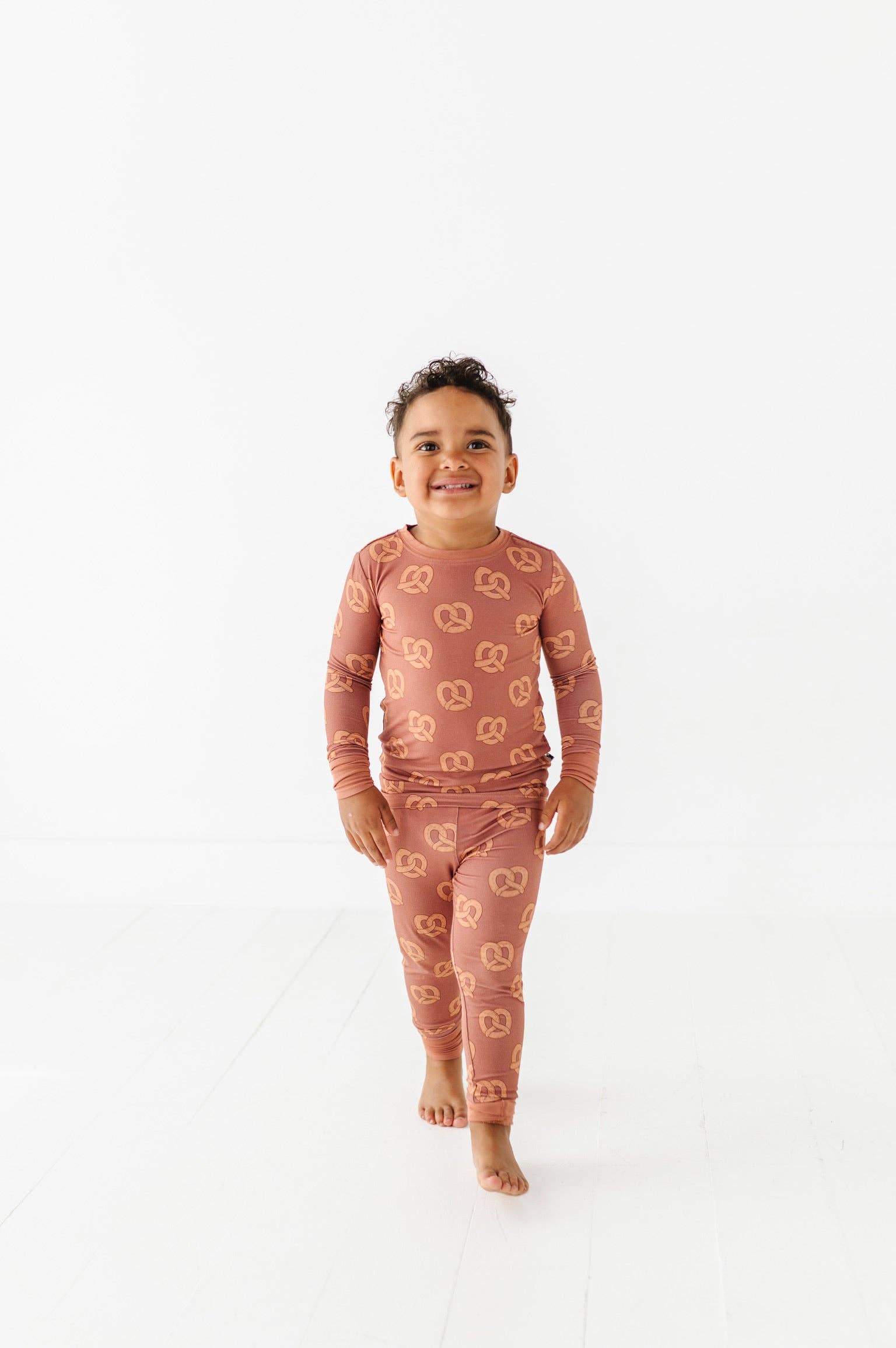 Kiki + Lulu – Conjunto de pijama - Crianças por atacado – Pijamas Pretzel para Crianças7