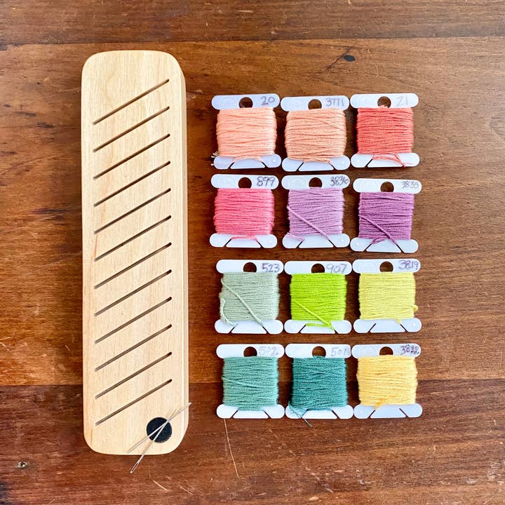 Modern Hoopla - Wholesale Knitting/Crochet Supplies - Bobbin Minder1